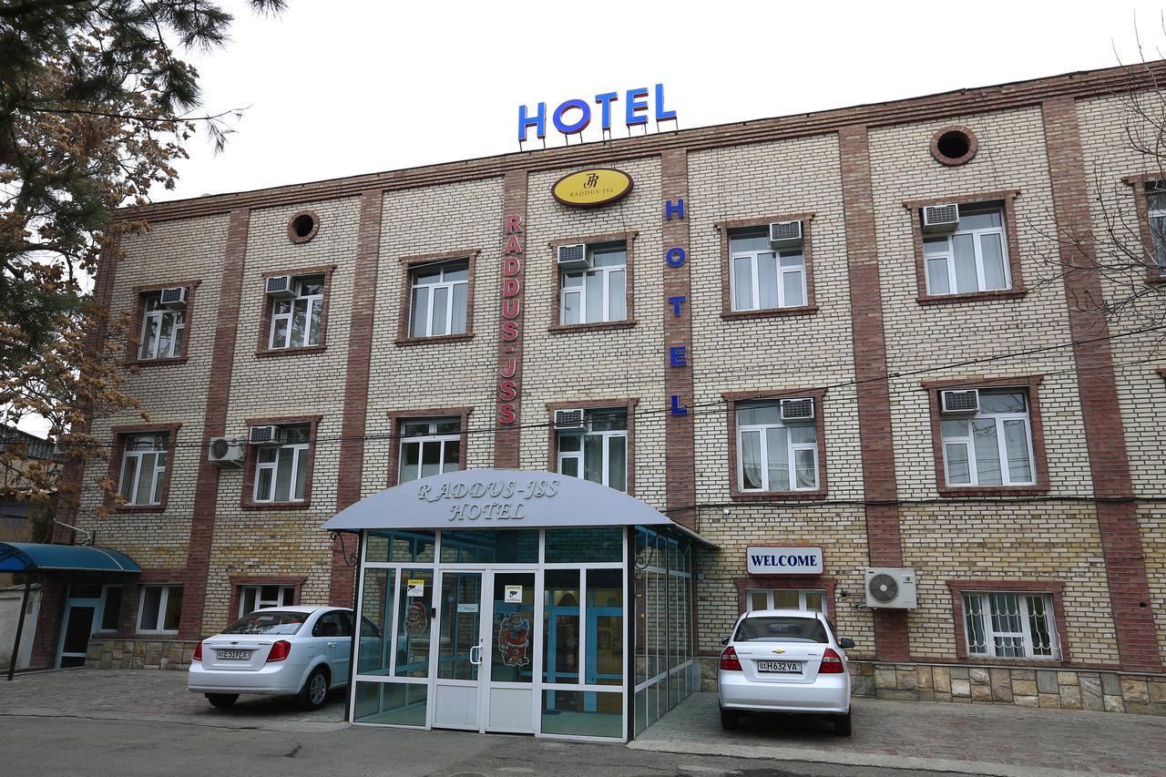 Hostel Raddus-Jss Tasken Kültér fotó